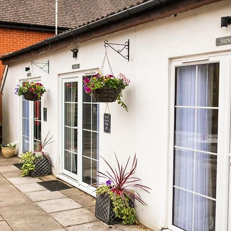 Bed and Breakfast Stonehenge Courtyard à Amesbury Extérieur photo